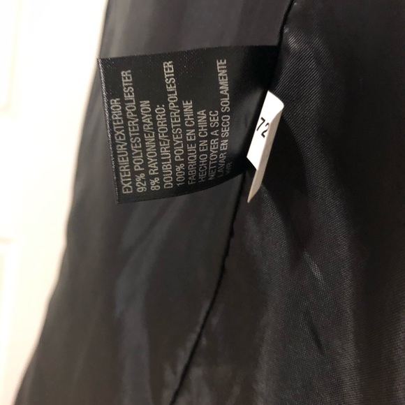 Tahari Arthur S. Levine Button Front Jacket - 8 - Picture 13 of 15